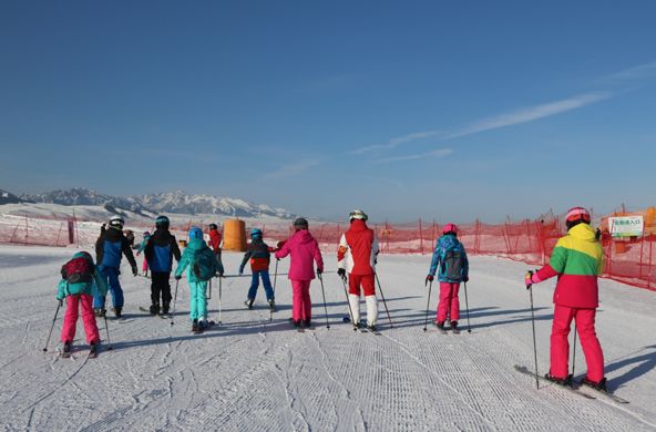 各位家长，今年寒假有一个滑雪干货冬令营请查收！2019年青少年新疆滑雪冬令营火热招生啦！（8天7晚） - 第15张