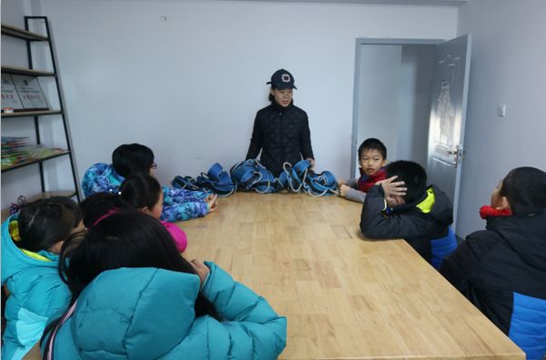 各位家长，今年寒假有一个滑雪干货冬令营请查收！2019年青少年新疆滑雪冬令营火热招生啦！（8天7晚） - 第5张