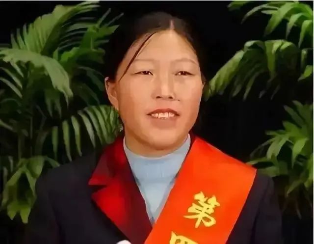 19岁被迫嫁到沙漠，在4㎡的婚房里哭了7天7夜，逃婚未果后，竟用15年时间活成了传奇 - 第24张