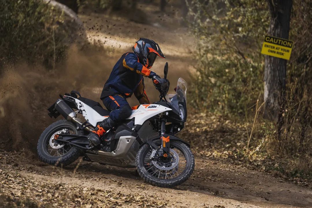 KTM 24款全新790 ADV售价反而更低只要8万？ - 第8张