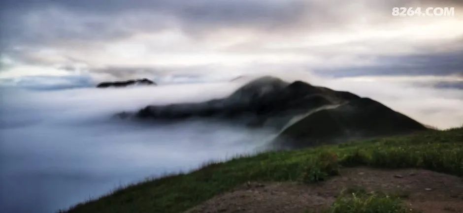 女子单人五一重装武功山全穿，狂风暴雨，云海奔涌，杜鹃娇艳，这景色绝了 - 第73张