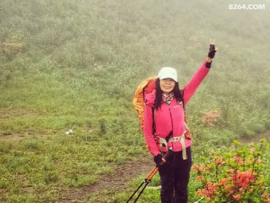 女子单人五一重装武功山全穿，狂风暴雨，云海奔涌，杜鹃娇艳，这景色绝了 - 第88张