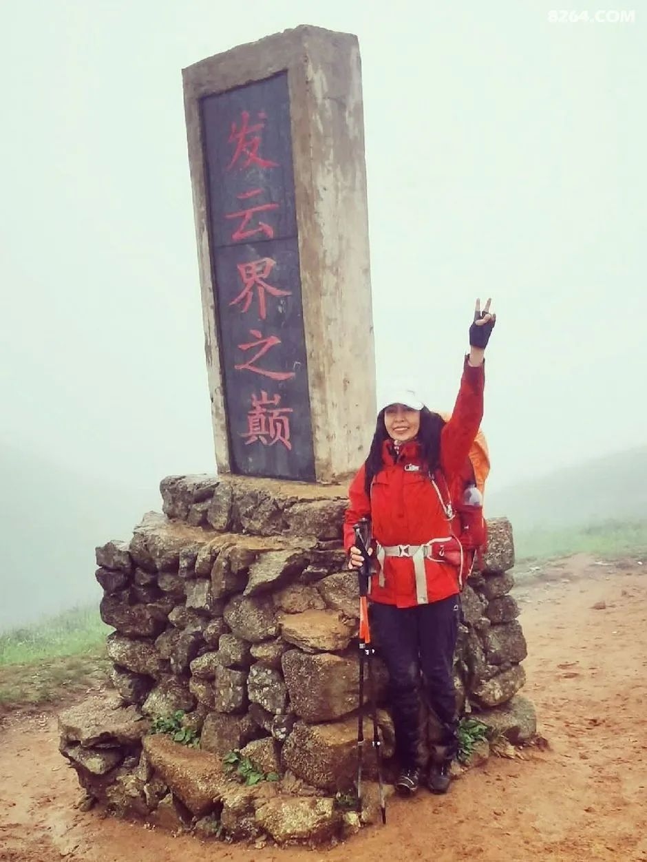 女子单人五一重装武功山全穿，狂风暴雨，云海奔涌，杜鹃娇艳，这景色绝了 - 第97张