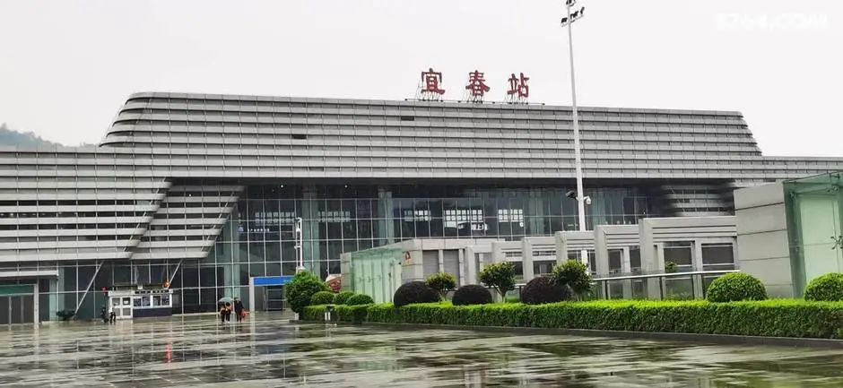 女子单人五一重装武功山全穿，狂风暴雨，云海奔涌，杜鹃娇艳，这景色绝了 - 第139张