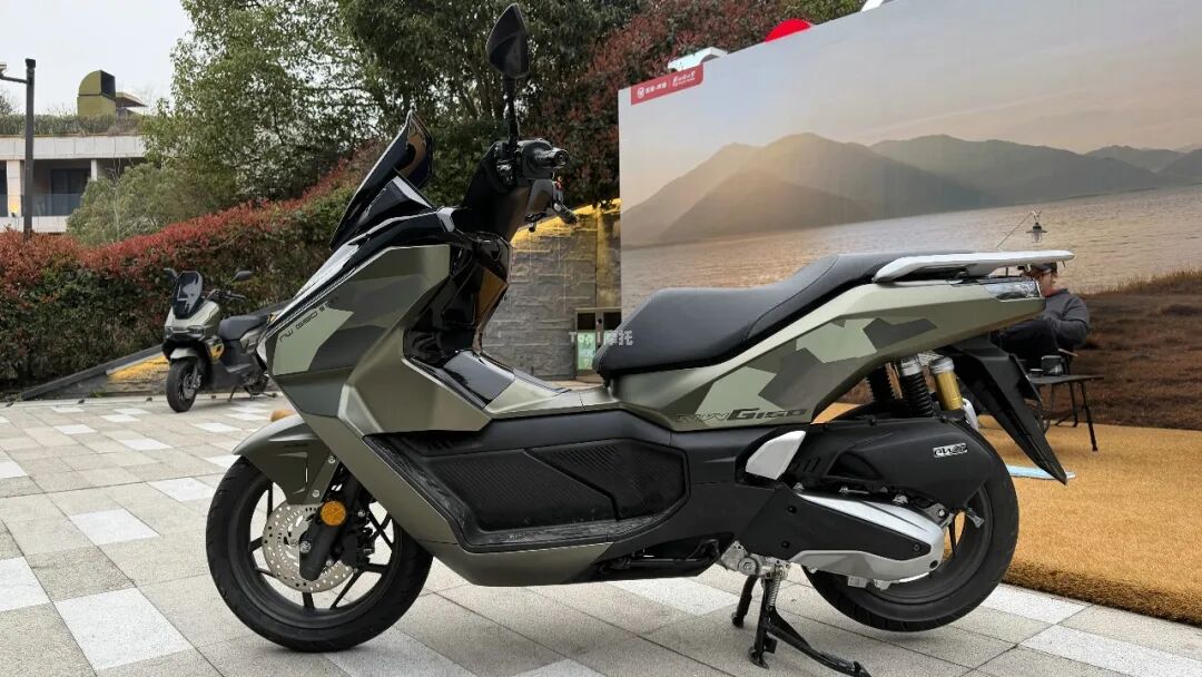125水冷踏板，五羊本田HooRide上市，售价12980元起，还有NWG150新款 - 第31张