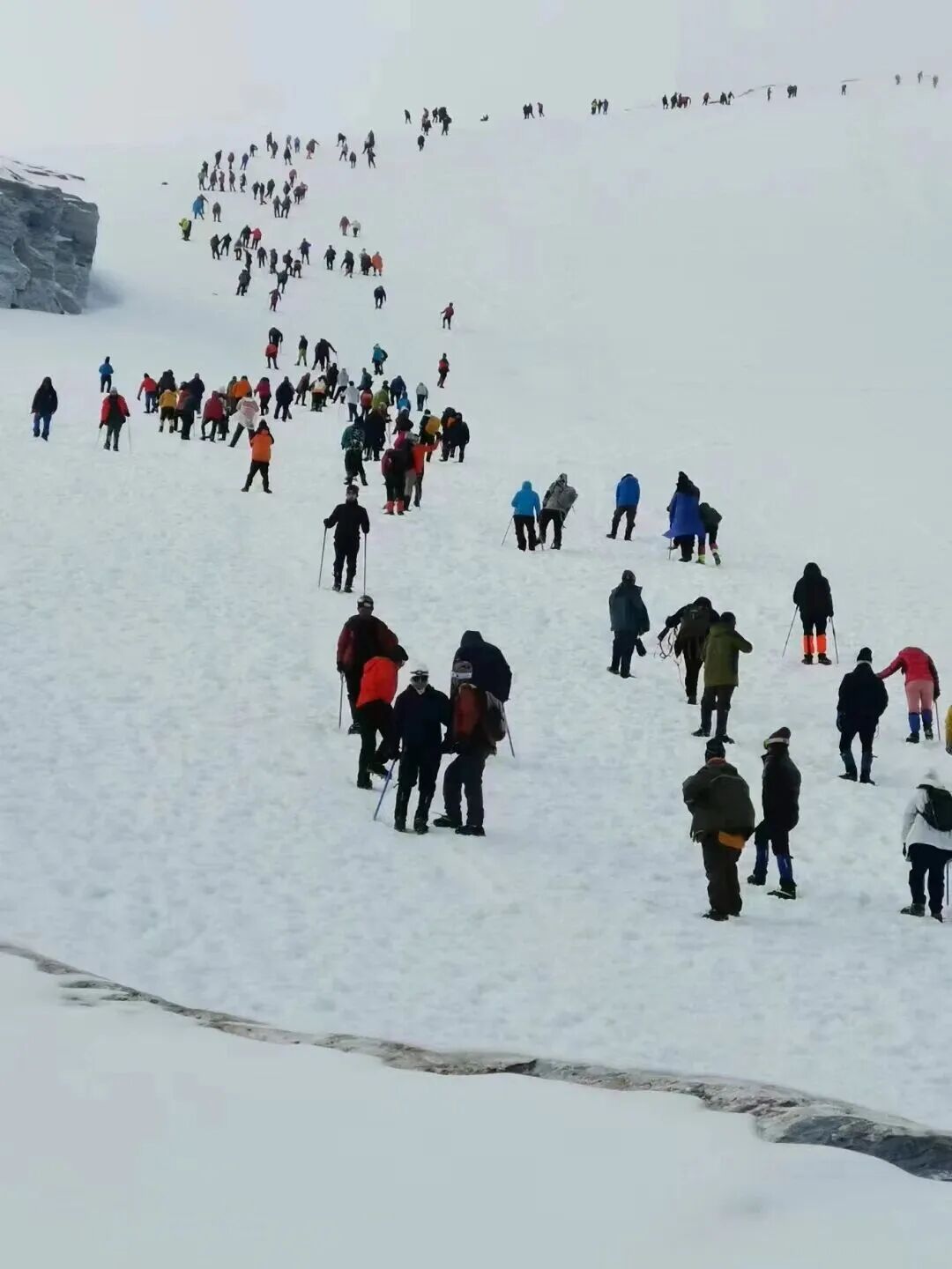 哈巴雪山八天两起坠亡，入门级雪山有腿就行？ - 第3张